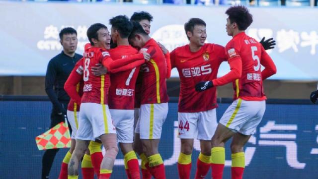 球探体育-平局确保广州队未掉队 谢晖称只踢了60%的比赛